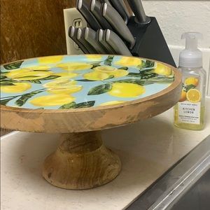 Lemon decor cake stand 🍋